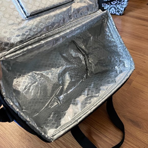 Lock & Lock Insulated Cooler - Blue & Black - Picture 5 of 10